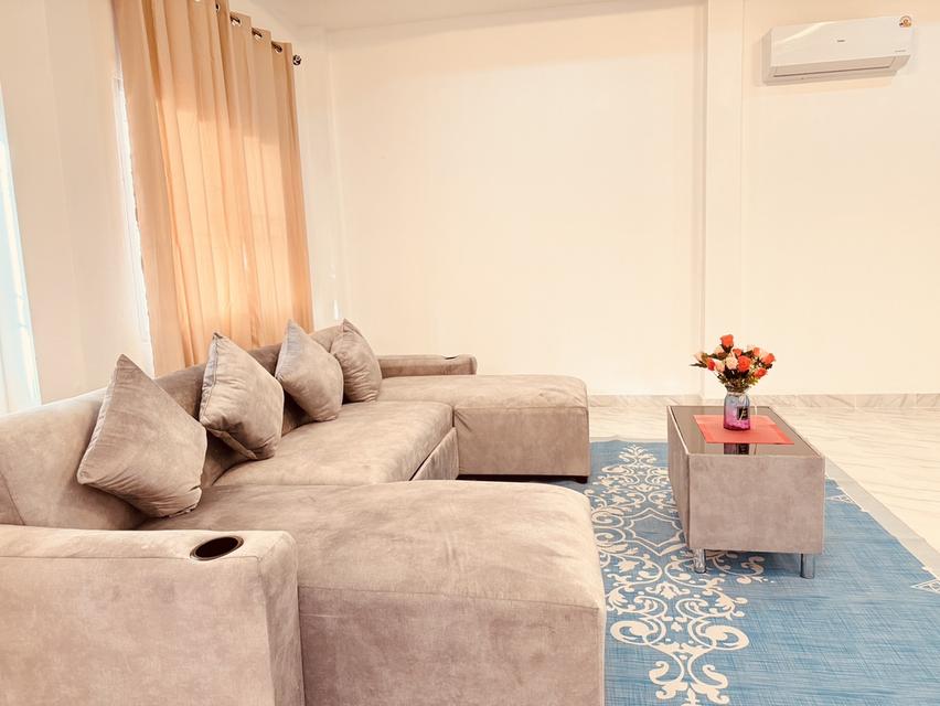 Pool villa nearly Tara pattana internation school 58,000/month 11