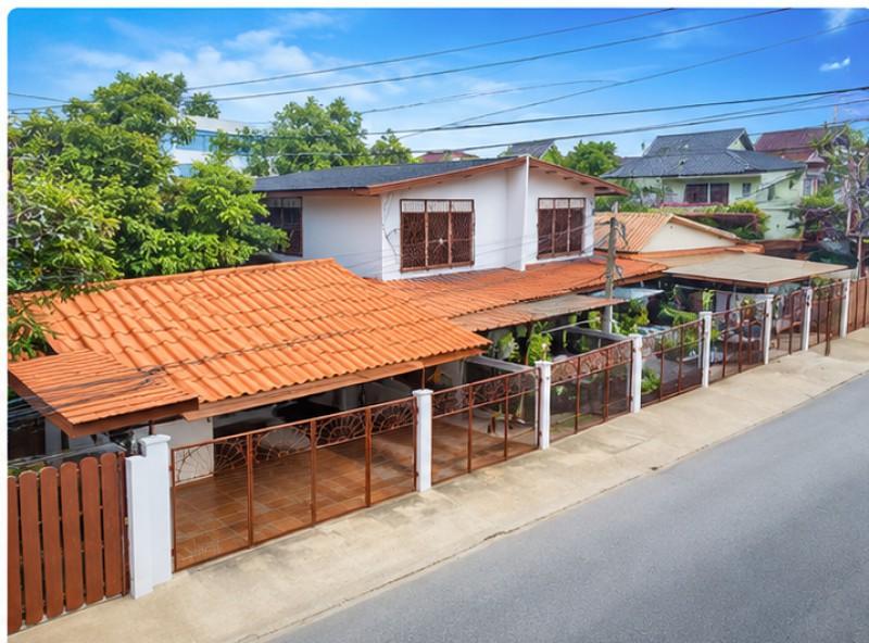 ห้องแยกส่วน า 48ตรว.หบ้านทับช้าง 1.5 กม. 248ตรม.น้าร้านค้าขายได้ติดถนนถูกให้เช่า 4นอน สะพานสูง APL 4น้ำ 2-3 จอดรถกรุงเทพ 1