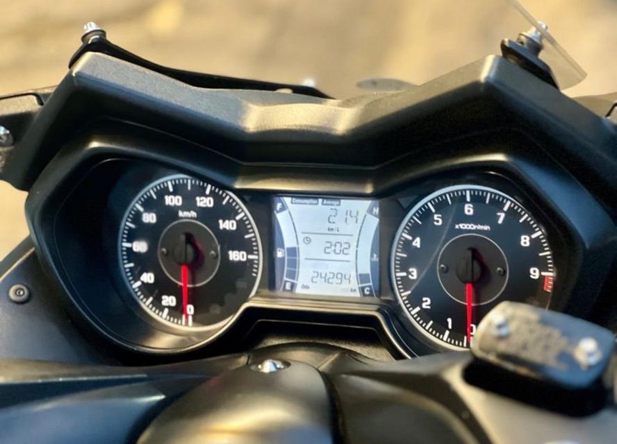 ขายต่อ Yamaha XMAX พร้อมของแต่ง 4