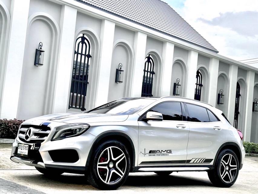 MERSEDES BENZ GLA 250 ปี 2016