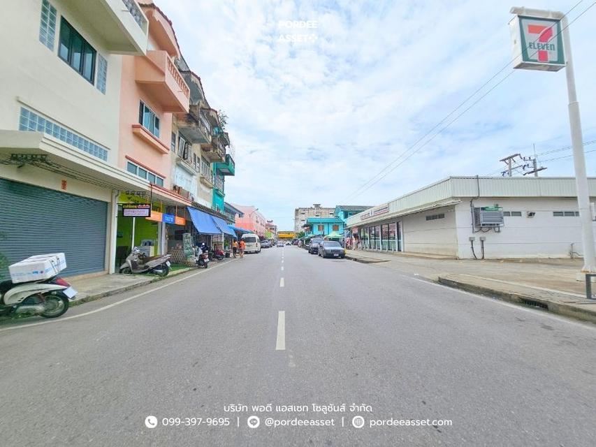 ขาย!! ที่ดินเปล่า 84 ตร.ว. แปลงสวย ซอยเพชรเกษม 87 ใกล้พุทธมณฑลสาย 4 อ้อมน้อย อยู่ในแหล่งชุมชน เดินทางสะดวก เข้า-ออกได้หลายทาง 12
