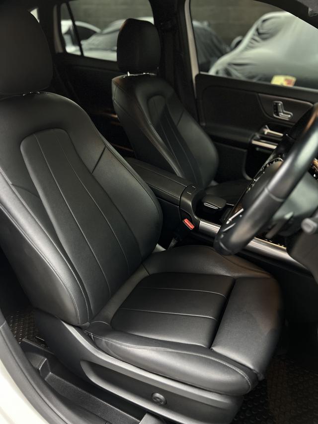 Benz GLA200 Progressive 10