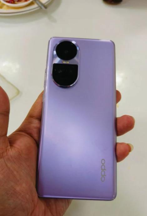 ขาย OPPO Reno10 Pro สีฟ้า 7