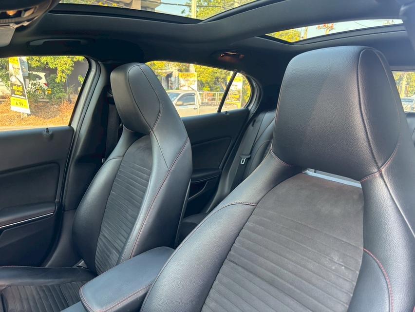 รหัสรถ KPV39 2017 BENZ GLA 250 AMG Dynamic สีน้ำเงิน 7