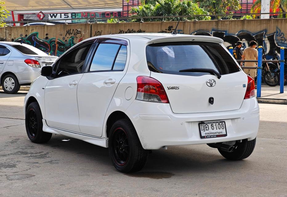 Toyota Yaris 1.5 E Auto ปี 2011 4