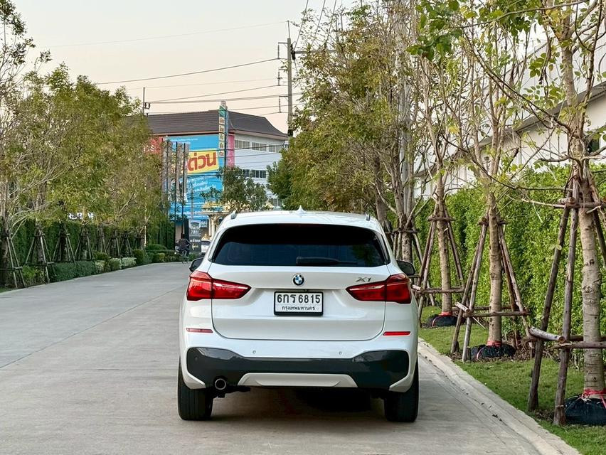 bmw X1 2.0 sDrive18d M Sport (F48) ปี 2017 มือเดียวป้ายแดง สีเดิมทั้งคัน ไม่เคยชน ไม่เคยทำสี รถเข้าศูนย์ทุกระยะ รูปย่อยที่ 4