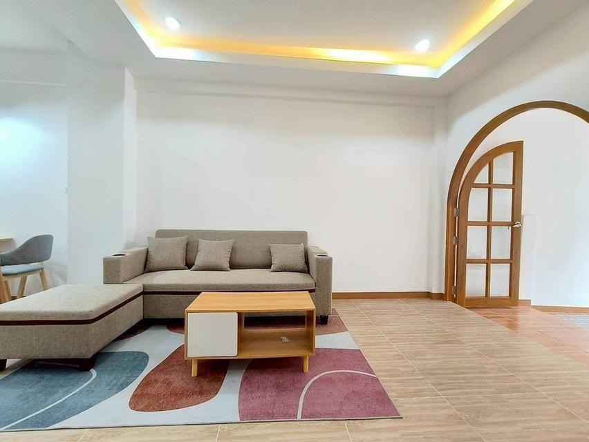 ทาวน์เฮาส์รีโนเวทใหม่ + เทอเรสวิวธรรมชาติ สวยครบในงบไม่ถึง 2 ล้าน! | ST-E 4