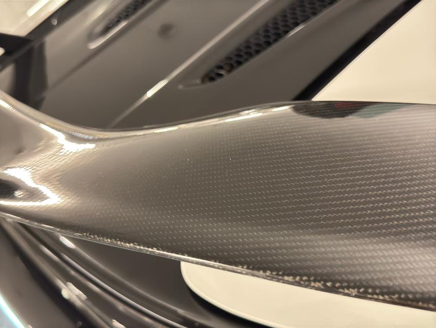 McLaren 570S coupe ปี 2016 10