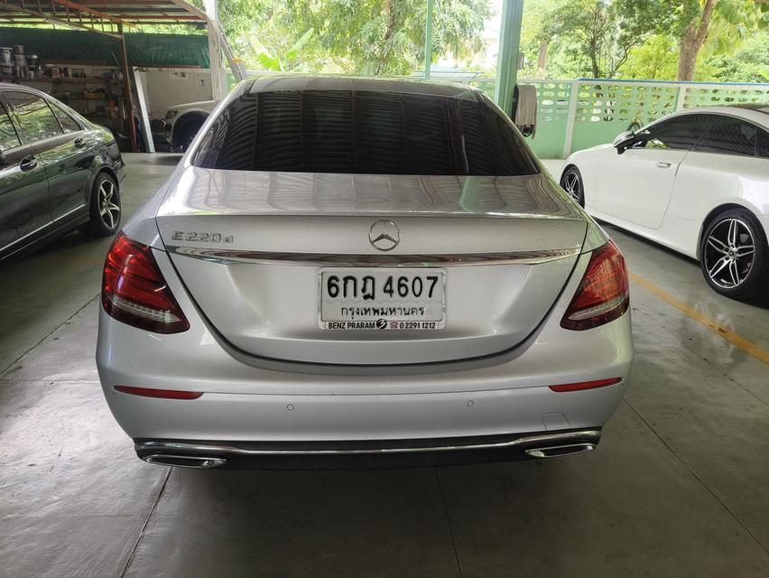 BENZ E220d Exclusive (ดีเซล) ปี 2017 ไมล์แค่ 56,000 กม.แท้ (ออกรถ กค.2017) 6