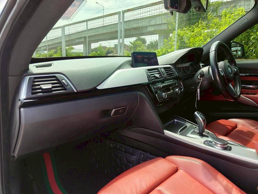BMW #320d GT M sport Lci Top ปี 2019 สีขาว 7