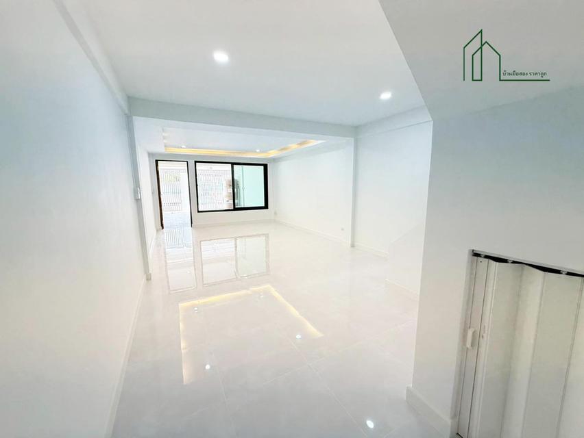 บ้านเดี่ยว 2 ชั้น หมู่บ้านอมรชัย3 ถนนบรมราชชนนี ศาลาธรรมสพน์ 10