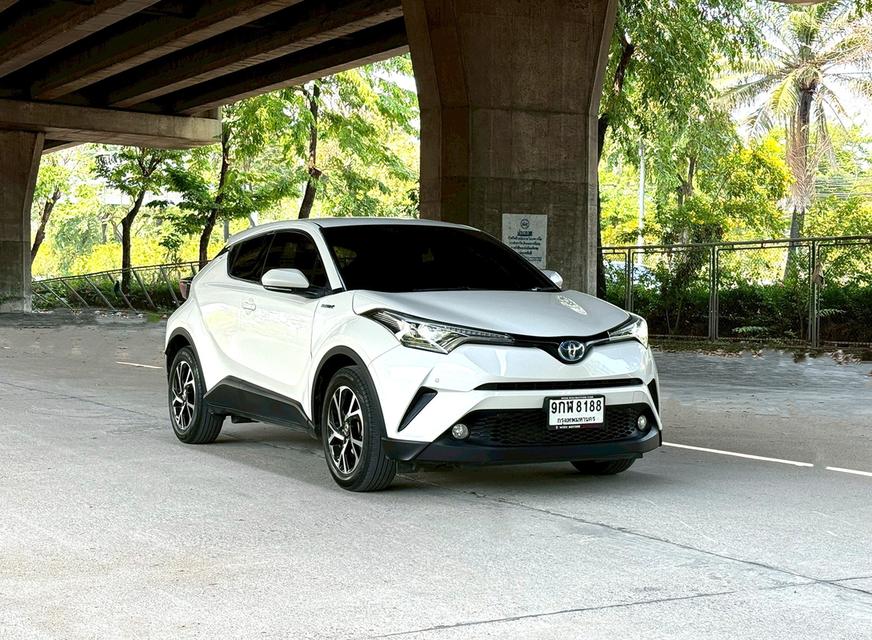 2020 Toyota C-HR 1.8HV  Mid ฟรีดาวน์ รถสวยมือเดียว รูปที่ 3