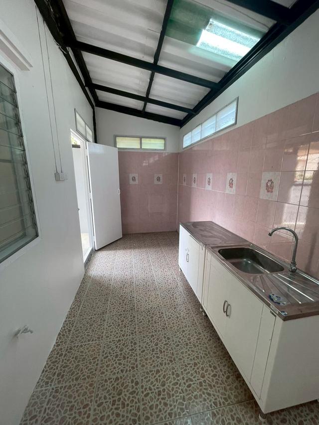 ขาย : บ้านเดี่ยว 2 ชั้น เนื้อที่ 49.9 ตรว.( ถนนเมน )  หมู่บ้านเคซี กรีนวิลล์ ถนนมิตรไมตรี 10/1 7