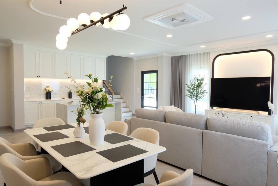  ขาย บ้านเดี่ยวหรูตกแต่งพร้อมอยู่  Centro Bangna  ติด Mega Bangna & Ikea 10