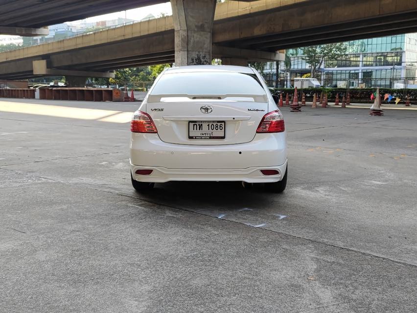 ขายรถ Toyota Vios 1.5TRD Sportivo ปี 2012 สีขาว เกียร์ออโต้ 5