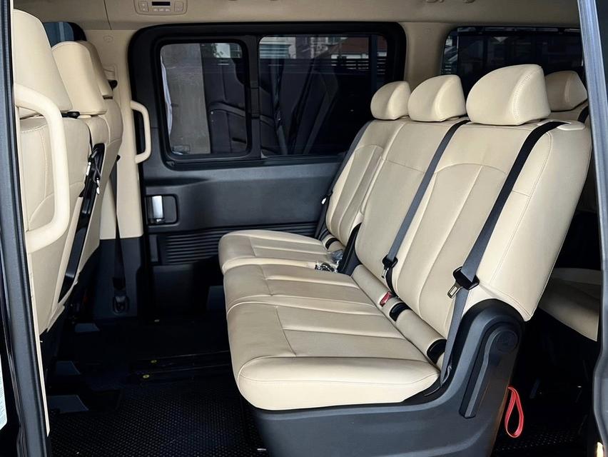 Hyundai Staria 2.2 Trend S Van 11