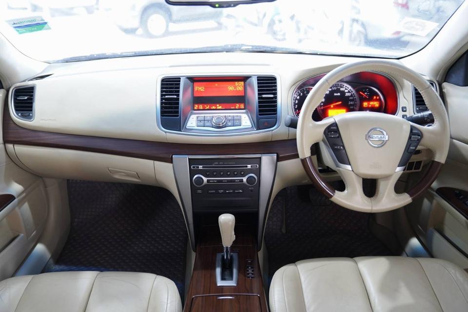 ด่วนๆ รถหรูขายถูก NISSAN TEANA 2.5 250 XV V6 AT ปี 2009 4