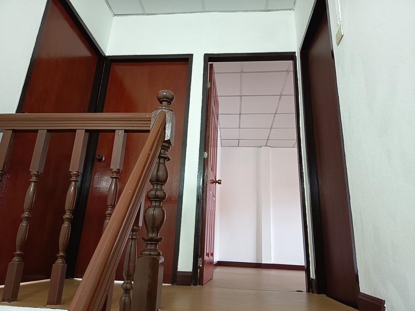 ขายทาวน์เฮ้าส์ วโรชา4 9