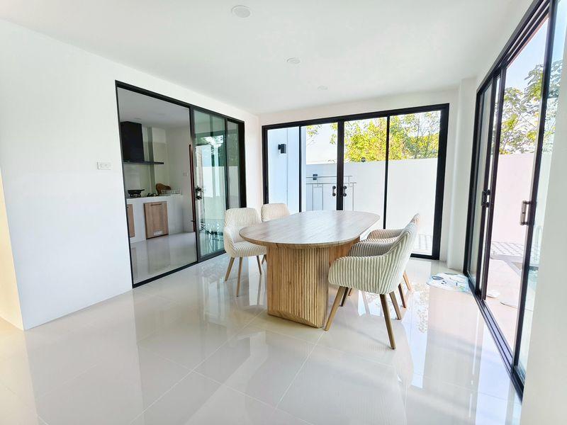 🌊 ให้เช่า Pool Villa 3 ชั้น 3 นอน 4 น้ำ 40,000.-/เดือน สวยหรูพร้อมอยู่ (No Pets) ✨ 5