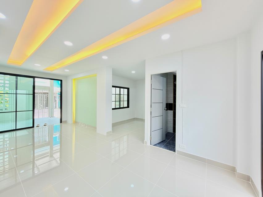 ขายทาวน์เฮ้าส์ หมู่บ้านนริศรา ซ.22 (โทรสอบถามราคา) 8