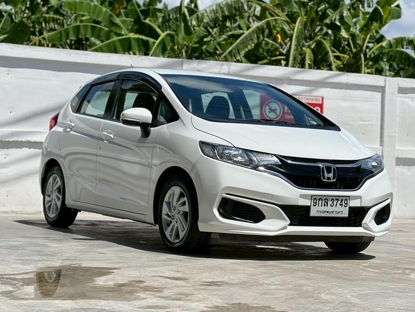 ปี 2020 HONDA JAZZ, 1.5 i-VTEC S โฉม ปี14-ปัจจุบันสีขาว เกียร์ออโต้ เครื่องเบนซิน มือเดียวป้ายแดง 2