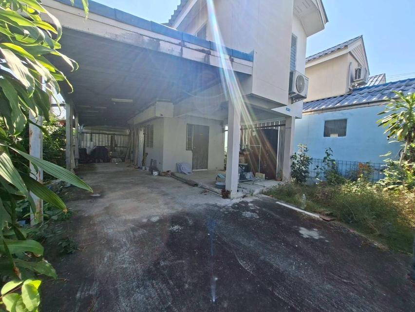 ขายบ้าน 2 ชั้น หลังมุม หมู่บ้านเอื้ออาทร 10/2 ธัญบุรี 4