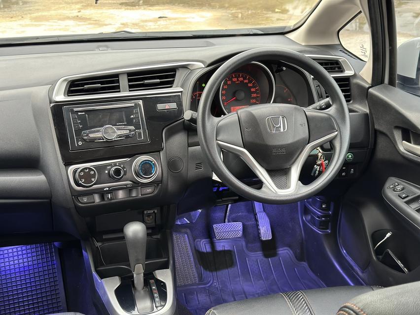รหัสรถ PAT3988 Honda Jazz GK 1.5S A/T 2020 10