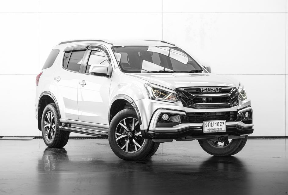 2020 ISUZU MU-X 3.0 THE ONYX SUV สีเทา เลขไมล์ 162728 กม.