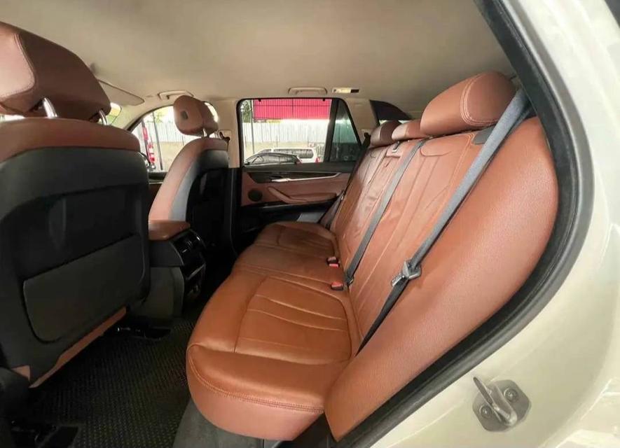 BMW X5 sDrive25d F15 2018SUV หรู ดีเซลเทอร์โบ 218 แรงม้า ขับสบาย ประหยัด 12-14 กม/ลิตร รูปที่ 11