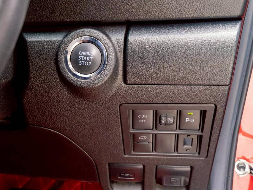 Toyota Fortuner 2.4Legender 4wd ปี22 11