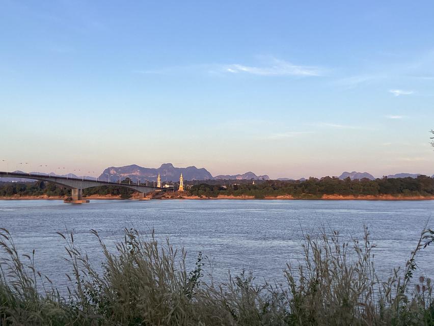 ให้เช่าที่ดืน13ไร่ใกล้สะพาน3ติดถนนเรียบโขงนครพนม 4