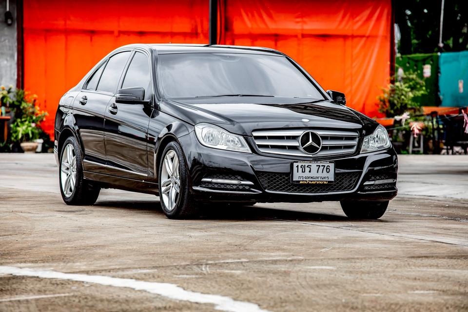 Benz C200 CGI BE สีดำ ปี 2014 มือเดียวป้ายแดง