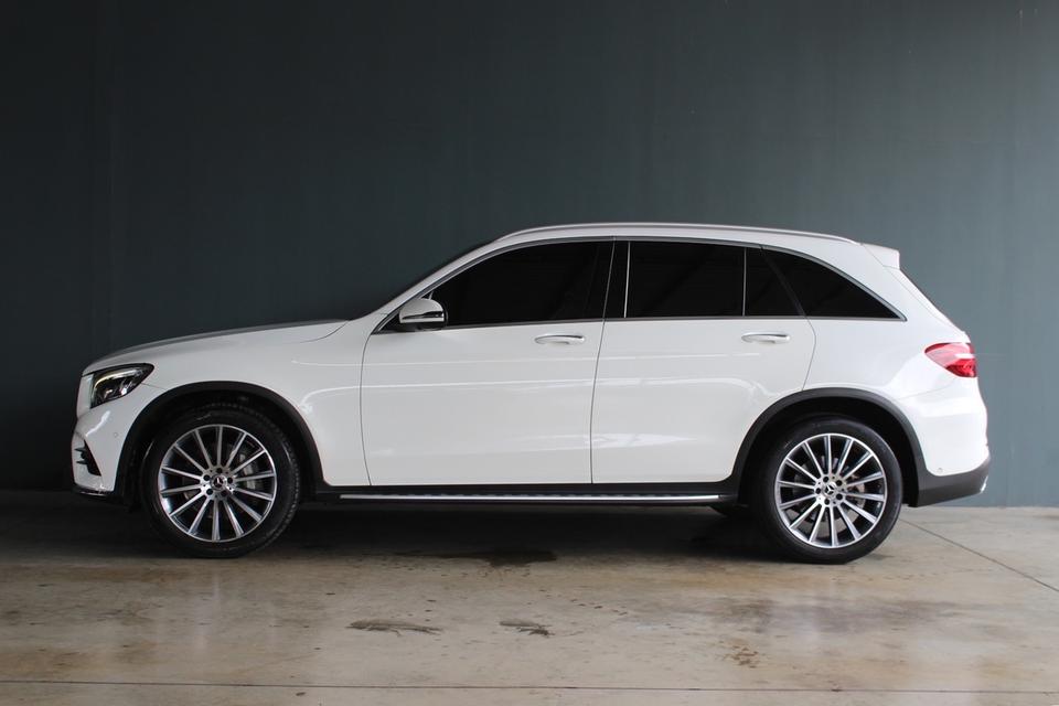 รหัสรถ BM3311 Benz GLC250d AMG ปี 2018 8