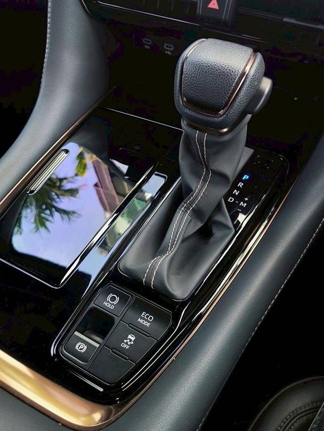 ชุดแต่ง Modellista รอบคัน หรูหรา  รถสวยพร้อมใช้งาน Toyota Alphard 40  2.5 Z  ปี2025  ( รถมือเดียว)เลขไมล์ 24,xxx km. รูปที่ 9