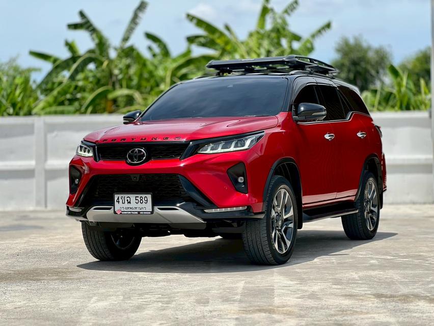 ปี 2023 TOYOTA FORTUNER, 2.4 LEGENDERรถมือเดียว สภาพสวย 