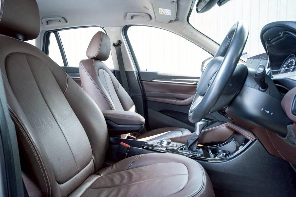 BMW X1 Sdrive 28d ปี17 รูปที่ 11