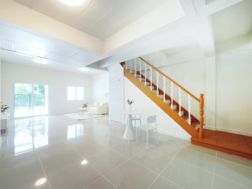 ขายทาวน์เฮ้าส์ 2 ชั้น ม.สวีทโฮมปาร์ค ขนาด 30.7 ตร.ว. 4นอน 3น้ำ 1จอดรถ [บางบัวทอง-ไทรน้อย] ขาย 1.99ล้าน 5