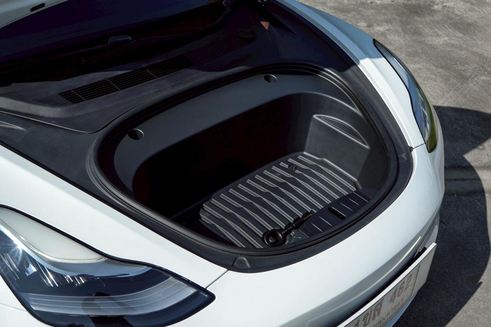 Model Y 2023 Long Range ไมล์ 69,000 km. 7