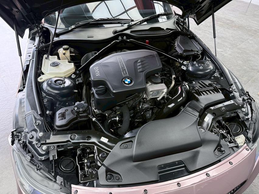 2012 BMW Z4, 2.0 sDrive20i M SPORTโฉม ปี02-ปัจจุบัน สีชมพู(wrap)👉ไมล์ 154,773 ก.ม. รูปที่ 18