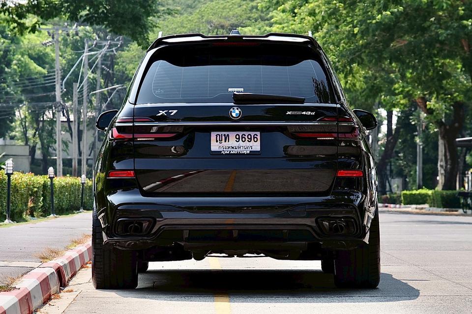 BMW X7 xDrive40d M-Sport (G07) LCI ปี 2024 สีดำ ราคาเร้าใจ รูปที่ 4