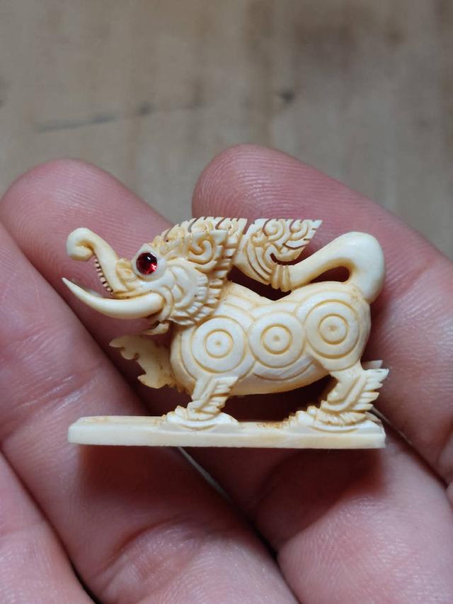 คชสีห์หลวงพ่อหอมวัดชากหมาก รูปย่อยที่ 3