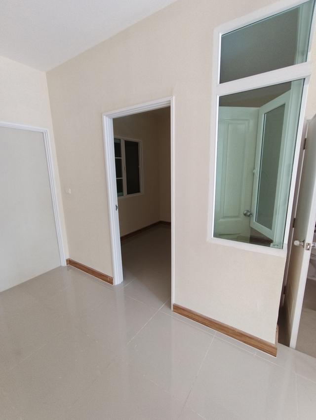 ขายบ้านทาวน์เฮ้าส์ โกลเด้นทาวน์พุทธมณฑลสาย 3 4