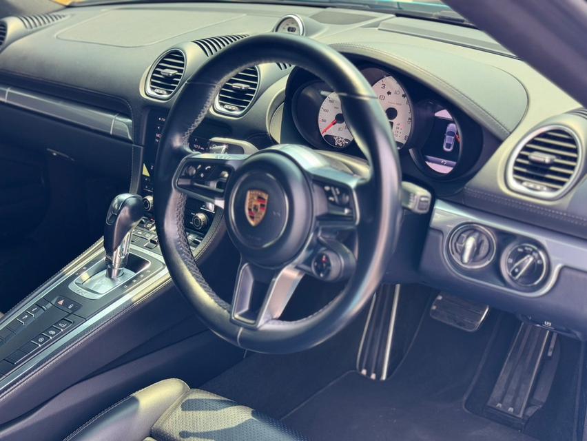 Porsche 718 Cayman S 2017  9