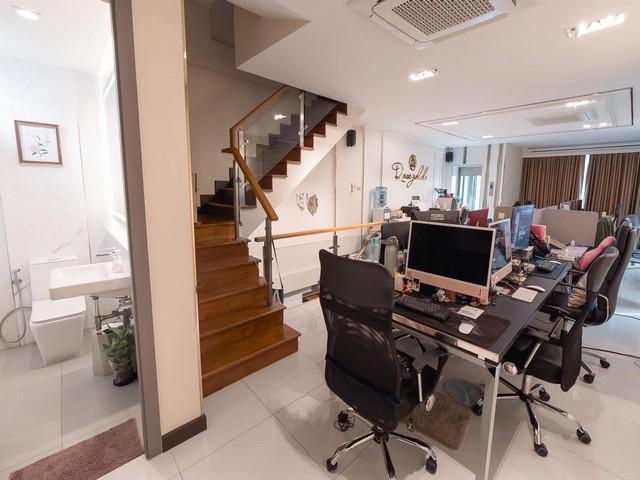 ขาย  เจ ดับบลิว เออร์เบิน โฮมออฟฟิศ สรงประภา-ดอนเมือง JW Urban Home Office แปลงใหญ่สุด พร้อมลิฟต์แก้วส่วนตัว ใกล้สนามบินดอนเมือง  5