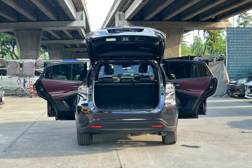 Toyota Harrier 2.5 L Hybrid AT ปี 2015 รถสวย ฟรีดาวน์ 8