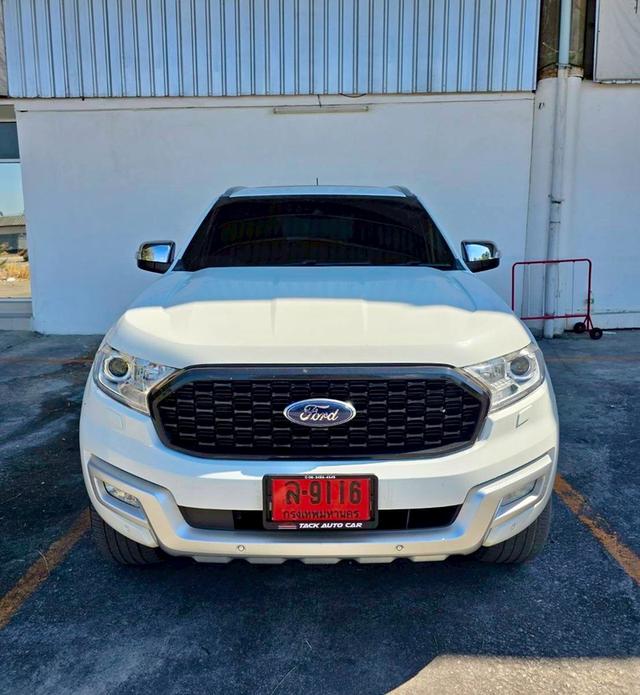 Ford Everest 2.2 Titanium Plus 2WD สีขาว ปี 2017 ไมล์ 89,000 กม. 2
