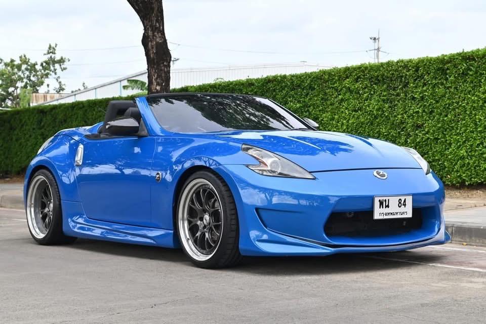 ขายรถ Nissan 370 Z สี Blue ปี 2012 2