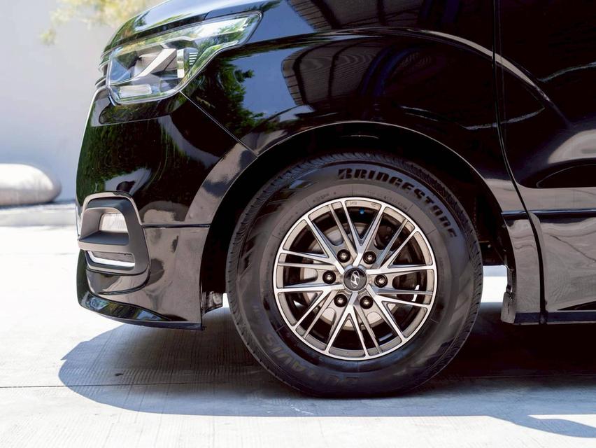 HYUNDAI H-1 2.5 ELITE NS ปีจด 2023 รูปที่ 8
