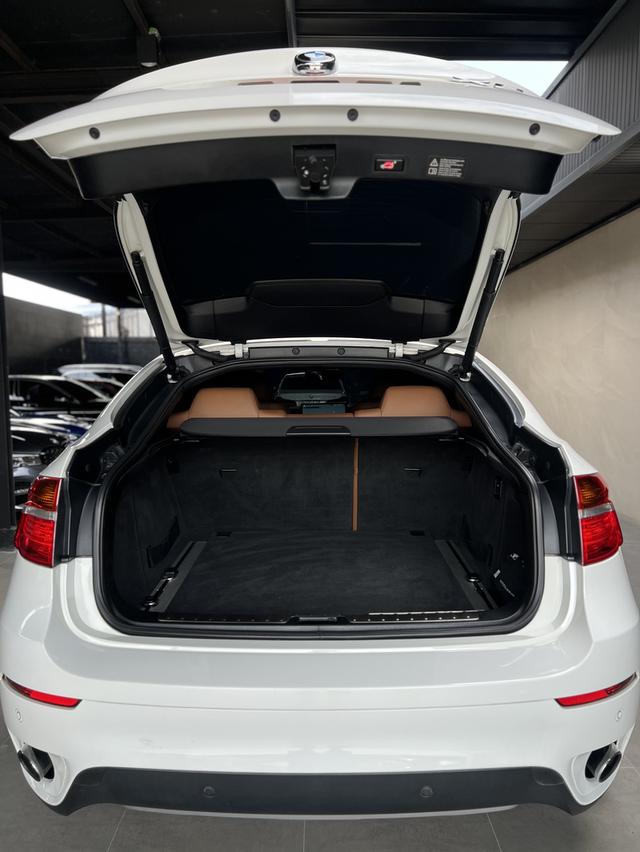 BMW X6 xDrive35i 13