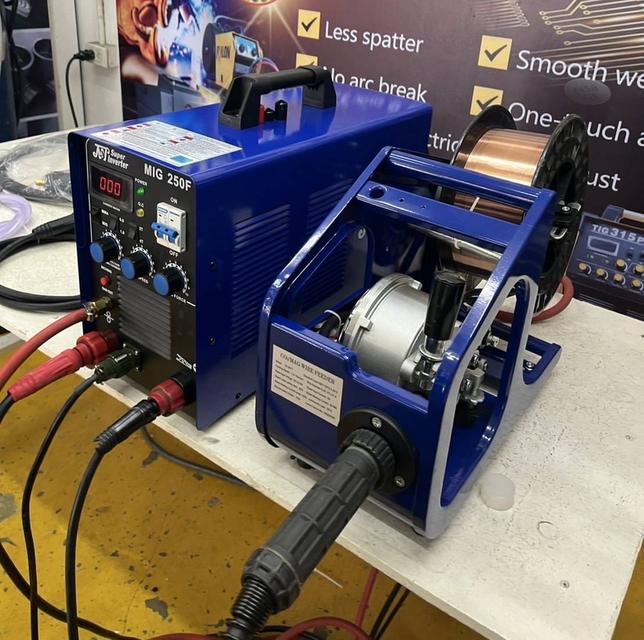 เครื่องเชื่อมMIG CO2 MIG250F JW 220V ฟีดแยก 3